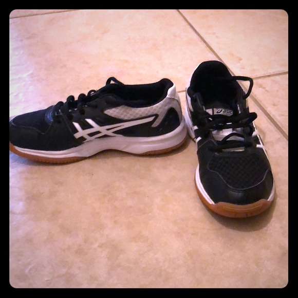 youth volleyball shoes